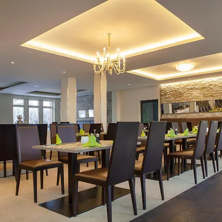 Hotell Willow Restaurant 4*