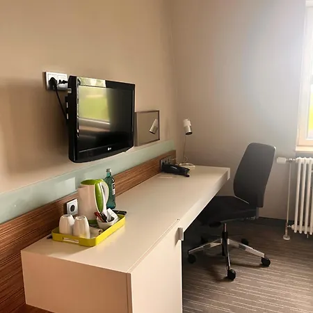 Willow Restaurant Ξενοδοχείο 4*