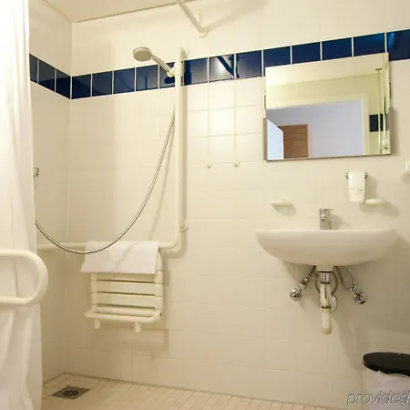 Willow Restaurant فندق 4*