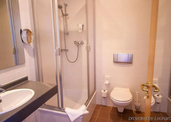 Willow Restaurant Hotel