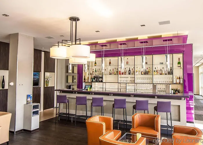 Willow Restaurant Hotell